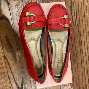 Bandolino flats